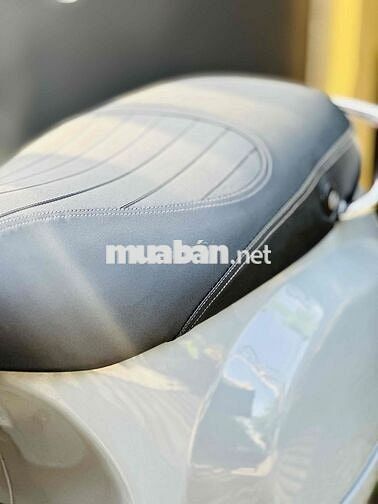VESPA LX 125CC IE 2012 PHUN XĂNG MỚI TINH 95%