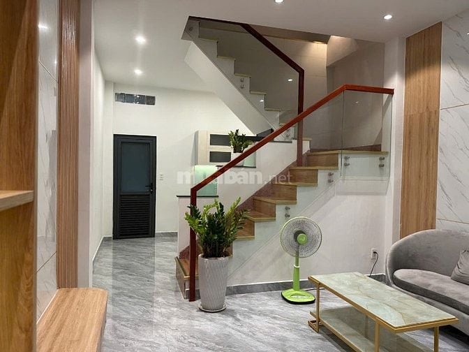 Nhà bán chính chủ thức quảng Đức F5 Phú nhuận 