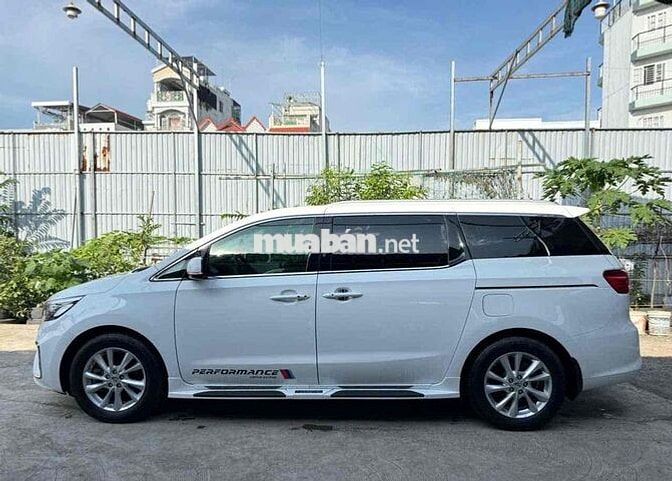 SEDONA 2.2 luxury 2021,BẢO HÀNH 1 NĂM ,HỖ TRỢ VAY