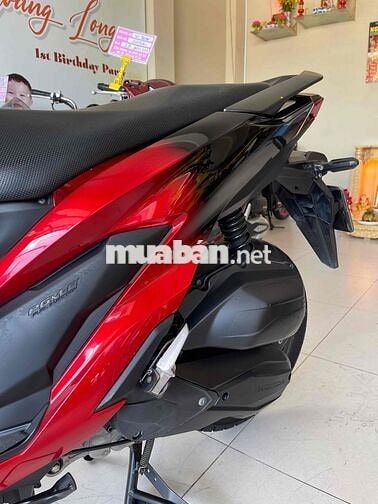 vario 150cc . máy zin im . áo đẹp ko trầy.