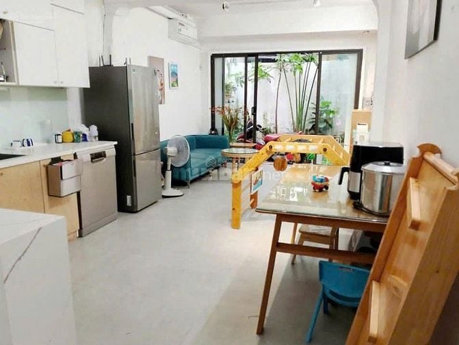 Chính chủ bán nhà liền kề số 3 ngõ 358/25/5 phố Bùi Xương Trạch