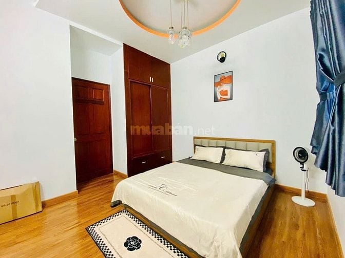 BÁN NHÀ SIÊU PHẨM NHÀ ĐẸP, ĐƯỜNG Ô TÔ XE HƠI VÀO NHÀ, 457 LÊ VĂN THỌ