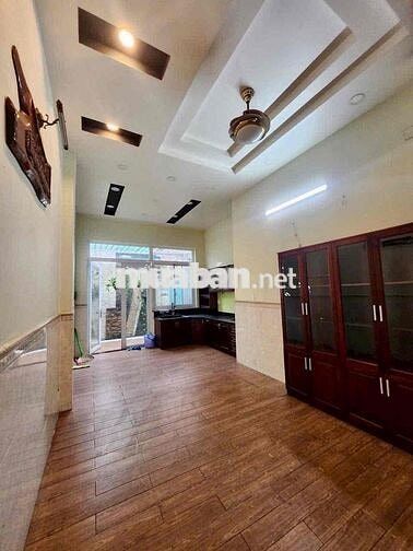 Nhà 4X26 1 trệt 3 lầu , 6 PN , Trường Chinh , Quận 12