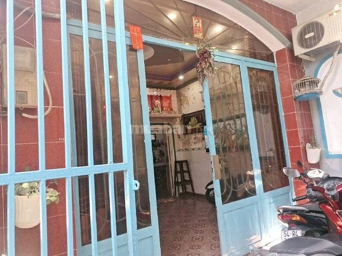 Nhà Nở Hậu, Lê Văn Lương, 03 Tầng, DT 4,4x14m