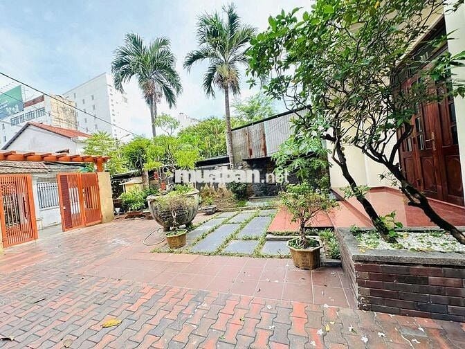 CHO THUÊ NGUYÊN BIỆT THỰ SÂN VƯỜN CHILL CHILL NGAY PHỐ TÂY TP HUẾ