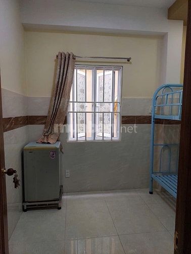 Phòng trọ 30m2 Hoà Hảo gần ĐH Kinh tế