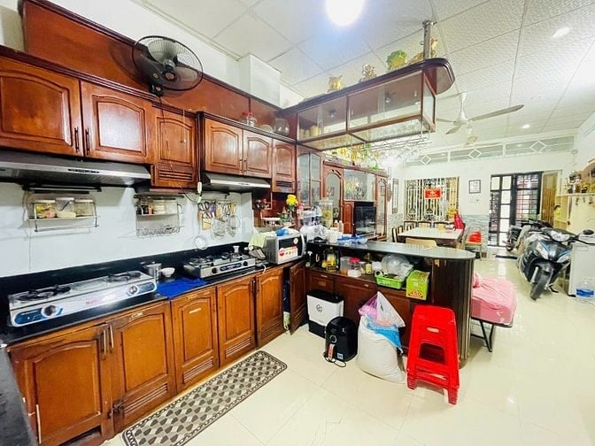 Ô tô thông Ngay Phạm Văn Hai 50m2 4x12.5 3PN Rẻ chỉ 6 tỷ xx