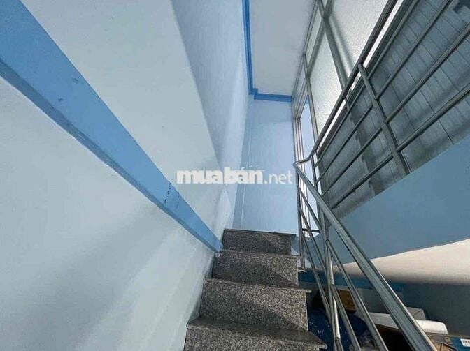Bán nhà giá rẻ f15.Q8 ngay chợ Vạn Nguyên 1ty140 triệu
