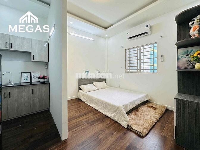STUDIO TÁCH BẾP FULL NỘI THẤT NGAY ĐẦM SEN