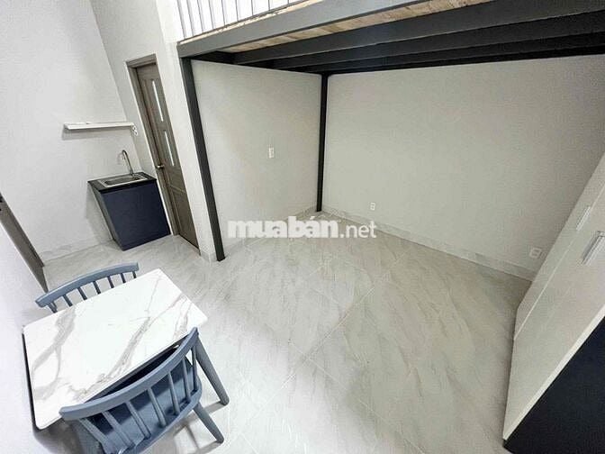 Gần Ueh N, Văn Hiến Gác siêu rộng mới 100% ở 2 3 người vô tư