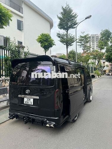 Toyota Hiace 2009 - 20 km