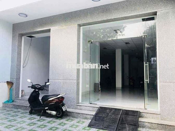 Cho thuê nhà 1 trệt 1 lầu mặt tiền Hiền Vương - Tân Phú