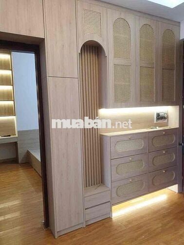 Căn Hộ Số 6 Đội Nhân 75m2 - Tầng 12 - 2 Ngủ - Mặt Phố - Giá 6,5 Tỷ