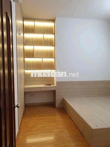 Căn Hộ Số 6 Đội Nhân 75m2 - Tầng 12 - 2 Ngủ - Mặt Phố - Giá 6,5 Tỷ