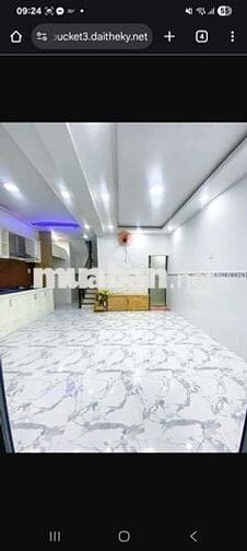 Nhà mới cách mạng tháng 8 quận 3