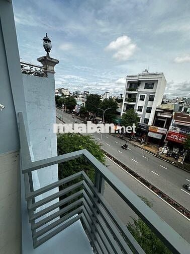 Cho Thuê Nhà MT LÊ Trọng Tấn , 1 Trệt 3 Lầu..