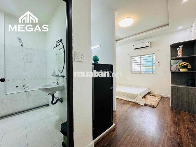 STUDIO TÁCH BẾP FULL NỘI THẤT NGAY ĐẦM SEN