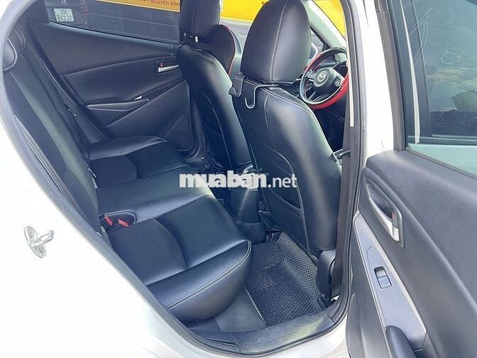 Mazda 2 2020 Cực chất 3,8 vạn km, lên 30 triệu đồ