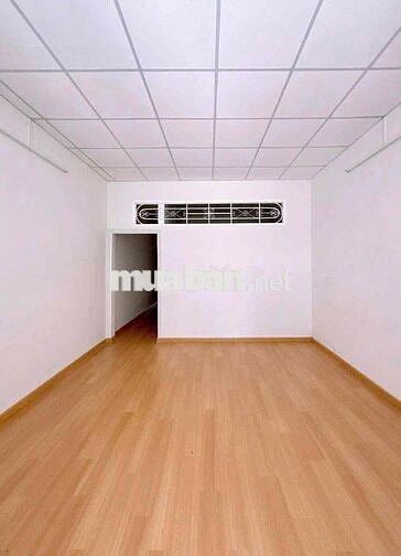NHÀ NGỘP BÁN GẤP QUẬN 8 - SỔ HỒNG RIÊNG - HẺM PHẠM THẾ HIỂN