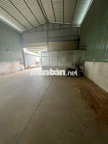 Cho thuê xưởng Mt đường chính,sẵn điện 3F ,Trung tâm P.Trảng Dài