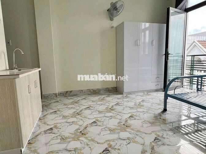 CHO THUÊ CĂN HỘ BAN CÔNG NGAY CẦU TRƯỜNG ĐAI