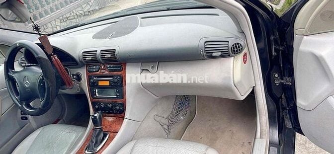 Mercedes Benz C Class 2004 C180K Classic  - 150000