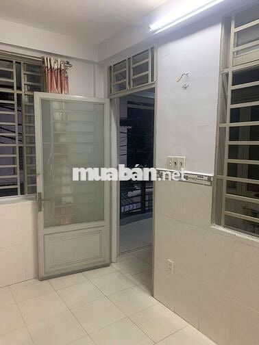 Phòng trọ 25m2 Phạm Văn Hai, Q. Tân Bình