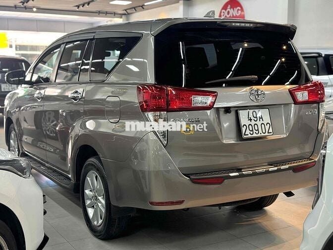 Toyota Innova 2019 2.0E -81000 km | Chạy gia đình
