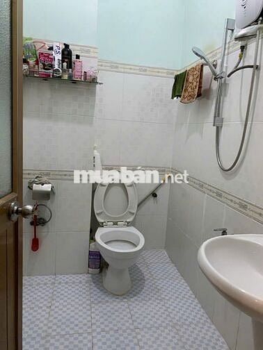 BÁN NHÀ Ô TÔ TRÁNH, PHAN VĂN HỚN Q12, 60M2, 3.98 TỶ