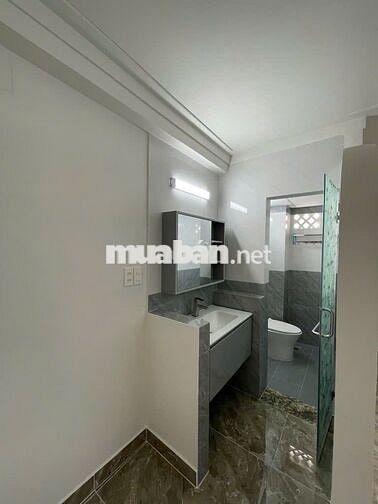 NHÀ 2 TẦNG, Ô TÔ TRÁNH, TRƯỜNG CHINH Q12, 61M2- 4,040 TỶ