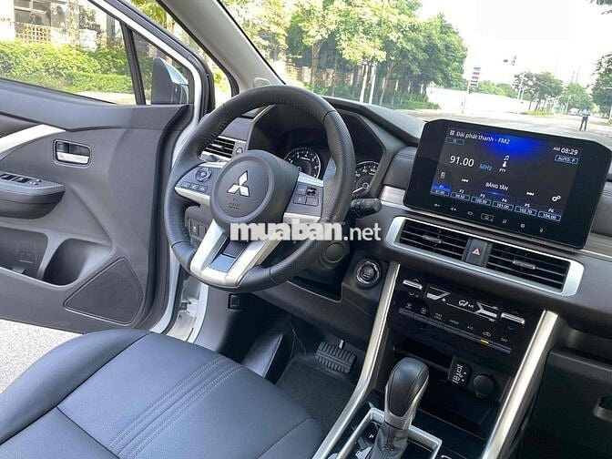 Mitsubishi Xpander 2022 AT Premium - 27000 km