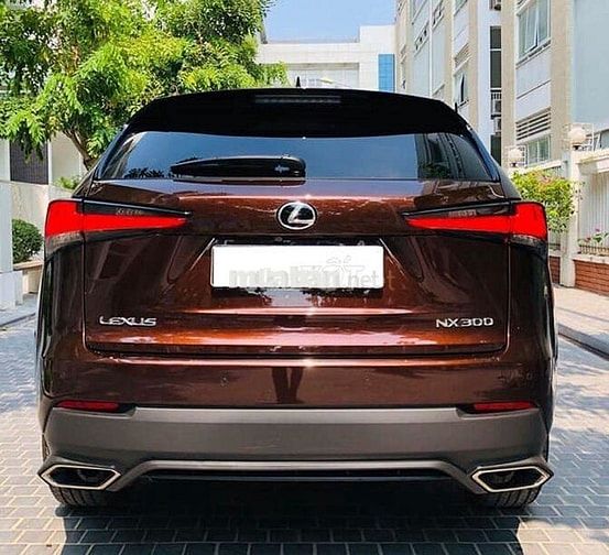 Lexus NX 2019 - 80000 km