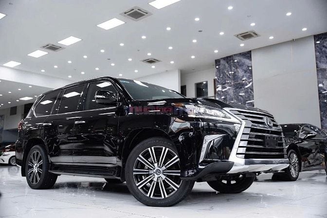 Bán  Lexus LX570 nhập Mỹ, sản xuất 2020, lăn bánh 4 vạn km.