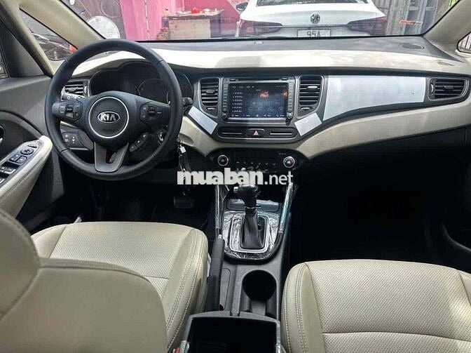 Kia Rondo 2020 Deluxe - 16000 km