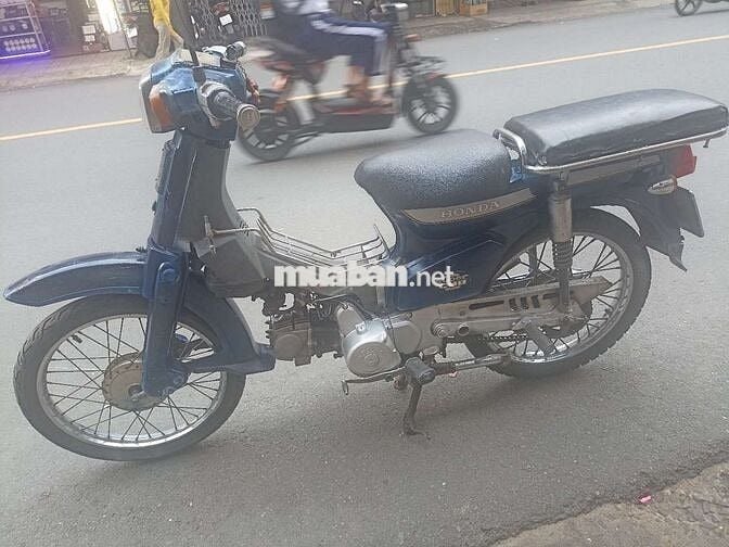 Honda Cub có đề zin đẹp cổ kiểng cà phê
