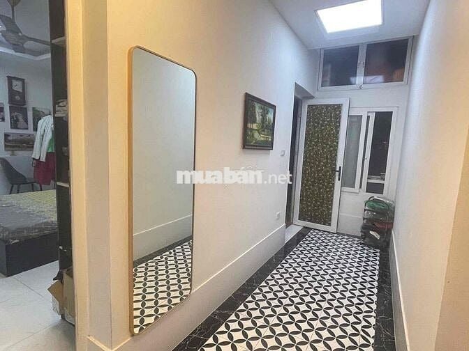 Bán Căn Hộ Chung Cư - Diện Tích Sử Dụng 450m2 - Cafe Sân Vườn - 3PN