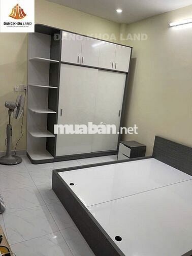 Bán nhà đường số 4, Hiệp Bình Chánh. Hẻm xe hơi Nhà 1 trệt 1 lầu 1 tum