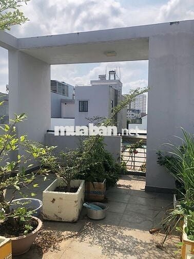 Bán nhà đường số 4, Hiệp Bình Chánh. Hẻm xe hơi Nhà 1 trệt 1 lầu 1 tum