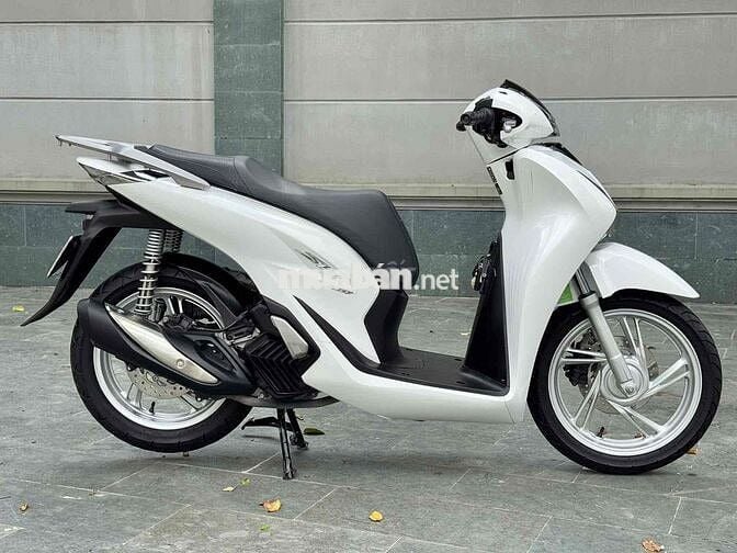 SH 160 CBS 2023 LƯỚT 9000KM MÁY ZIN CHÍNH CHỦ BSTP