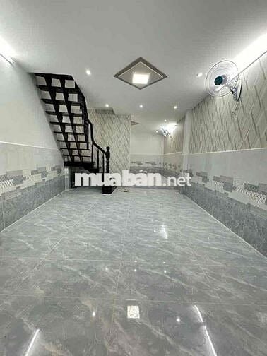 4,39 Tỷ- Bán nhà 32m2- HXH 3 Tầng - Văn Thân, Quận 6- Sổ riêng