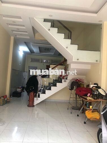 Bán nhà đường số 4, Hiệp Bình Chánh. Hẻm xe hơi Nhà 1 trệt 1 lầu 1 tum