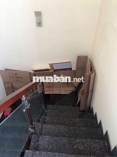 Bán nhà đường số 4, Hiệp Bình Chánh. Hẻm xe hơi Nhà 1 trệt 1 lầu 1 tum