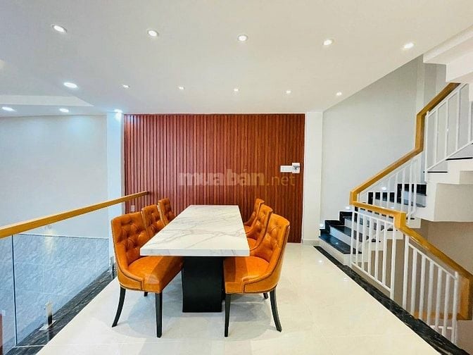 Anh chị chủ đi Canada cần bán GẤP nhà tại Bầu Cát, Tân Bình giá 5tỷ2 
