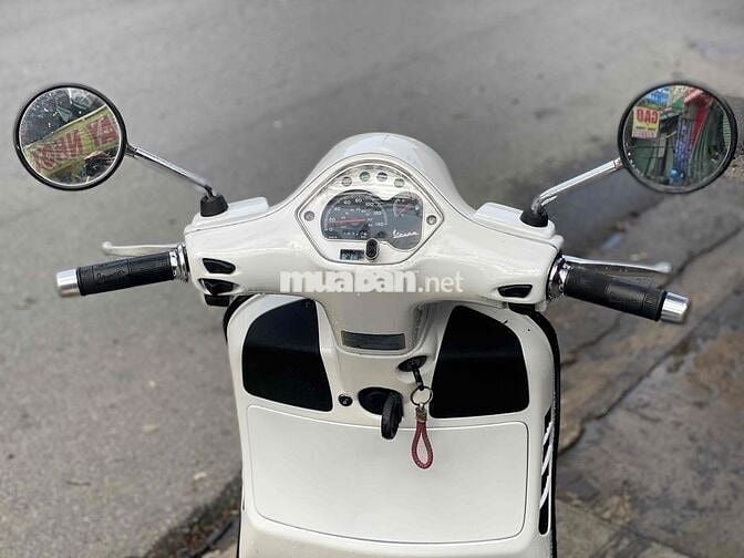 BÁN XE VESPA GTS. BS 174.74. XE ĐẸP MÁY ZIN ÊM