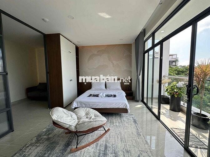 PHÒNG FULL NỘI THẤT 1PN CỬA SỔ TRỜI LỚN – NGAY HOÀNG HOA THÁM