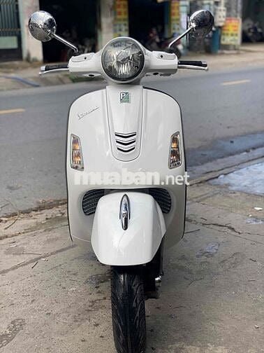 BÁN XE VESPA GTS. BS 174.74. XE ĐẸP MÁY ZIN ÊM