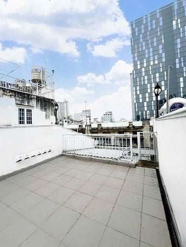 Bán Nhà Hẻm Xe Hơi 112 Số Nhà 8 Đường Hoàng Diệu, P.Xóm Chiếu, Quận 4