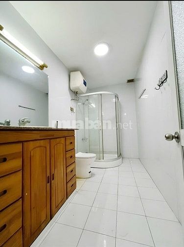 Bán Nhà Hẻm Xe Hơi 112 Số Nhà 8 Đường Hoàng Diệu, P.Xóm Chiếu, Quận 4
