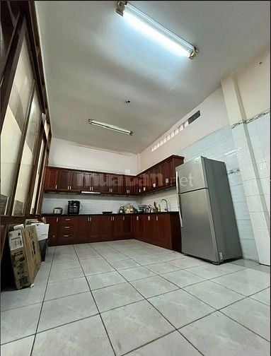Bán Nhà Hẻm Xe Hơi 112 Số Nhà 8 Đường Hoàng Diệu, P.Xóm Chiếu, Quận 4