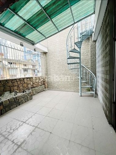 Bán Nhà Hẻm Xe Hơi 112 Số Nhà 8 Đường Hoàng Diệu, P.Xóm Chiếu, Quận 4